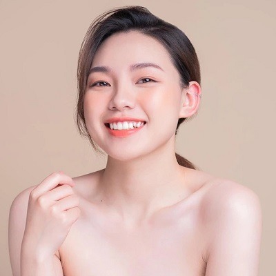 جرعة حقن الجلوتاثيون لتبييض البشرة في دبي